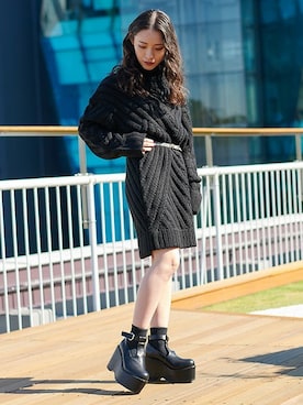 「ケーブルニット」｜「アイテム（ブーティ）」を使った、BARAKさん（レディース・152cm）の冬コーディネート