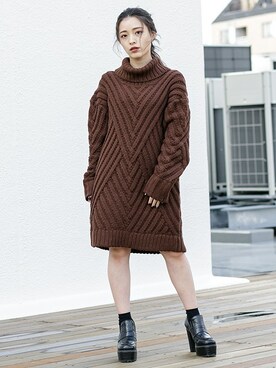 「ボリュームニット」｜「アイテム（ワンピース）」を使った、BARAKさん（レディース・152cm）の冬コーディネート