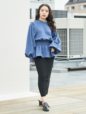 「ぺプラムトップス」｜「アイテム（スウェット）」を使った、BARAKさん（レディース・152cm）の春コーディネート