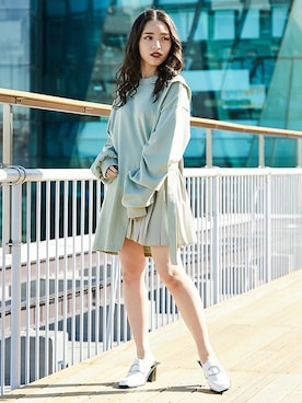 「スウェットワンピース」｜「アイテム（ローファー）」を使った、BARAKさん（レディース・152cm）の春コーディネート