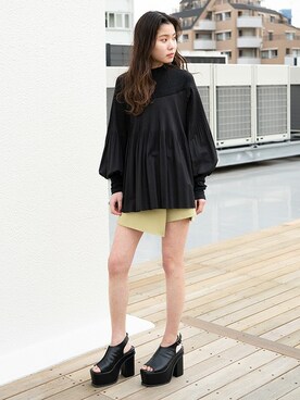 「BARAK（バラク）のアイテム（サンダル）」を使った、BARAKさん（レディース・160cm）の春コーディネート
