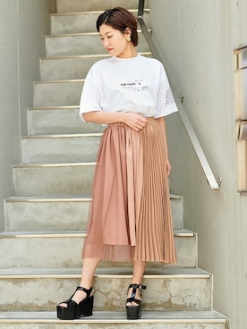 「BARAK（バラク）のアイテム（サンダル）」を使った、BARAKさん（レディース・162cm）の春コーディネート