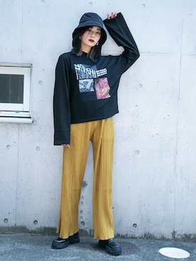 「リラックスパンツ」｜「アイテム（帽子）」を使った、BARAKさん（レディース・160cm）の秋コーディネート
