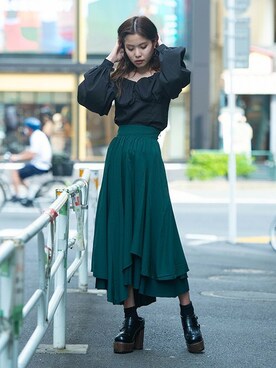 「BARAK（バラク）のアイテム（スカート）」を使った、BARAKさん（レディース・160cm）の秋コーディネート