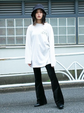 「BARAK（バラク）のアイテム（Tシャツ/カットソー）」を使った、BARAKさん（レディース・160cm）の秋コーディネート