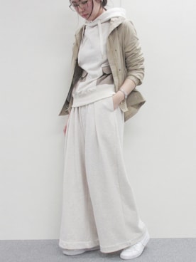 「フーディー」｜「アイテム（モッズコート）」を使った、shino_wearさん（レディース・167cm）の春コーディネート