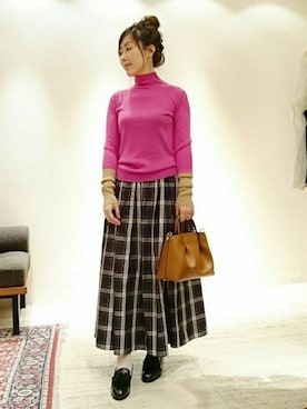 「アイテム（スリッポン）」を使った、なおさん（レディース・165cm・30代）の秋コーディネート