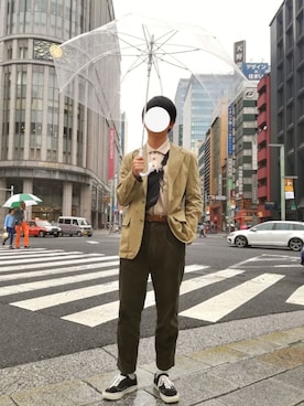 「アイテム（バングル/リストバンド）」を使った、としぴさん（メンズ・175cm・20代）の秋コーディネート