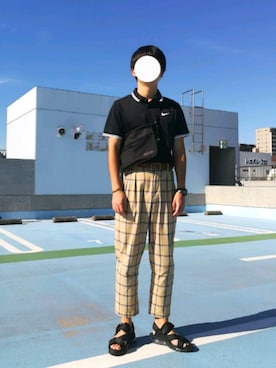「アイテム（バングル/リストバンド）」を使った、としぴさん（メンズ・175cm・20代）の秋コーディネート
