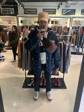 「FILA（フィラ）のアイテム（パーカー）」を使った、masato1730さん（メンズ・173cm）の秋コーディネート