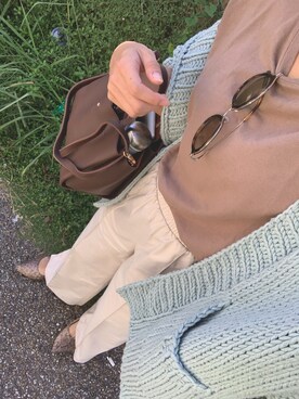 「UNIQLO（ユニクロ）のリラックスフィットクルーネックT（半袖）（Tシャツ/カットソー、ブラウン系）」を使った、honami06wearさん（レディース）の秋コーディネート
