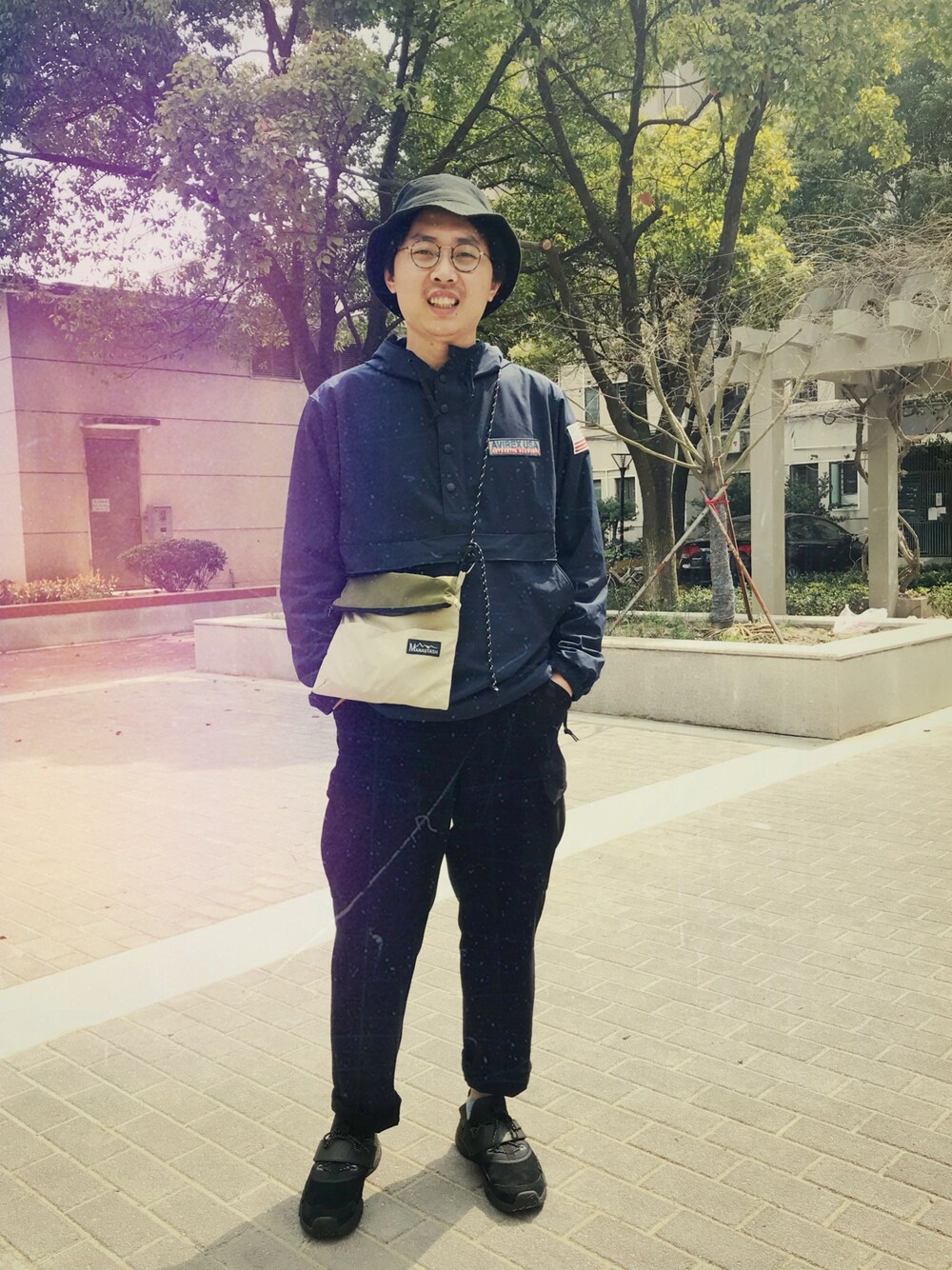 「MANASTASH、NIKE、outdoor」｜「newhattanの【HOUSTON SELECT】NEW HATTAN BUCKET HAT（キャップ、ホワイト系）」を使った、Kenさん（メンズ・172cm）の春コーディネートの1枚目の写真