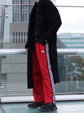 「HARE（ハレ）のアイテム（チェスターコート）」を使った、HISAMOTOさん（メンズ・180cm）の秋コーディネート