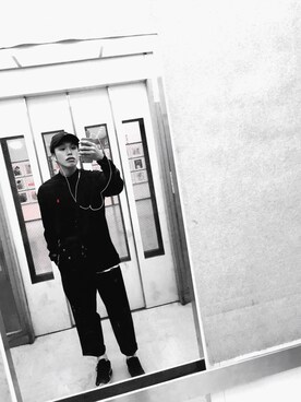 「NIKE(ナイキ)のアイテム(ショルダーバッグ)」を使った、クワモトユウさん(メンズ・167cm)の秋コーディネート