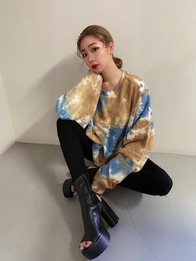 「ブルー」｜「アイテム（スウェット）」を使った、envym_sakuraさん（レディース・163cm）の春コーディネート