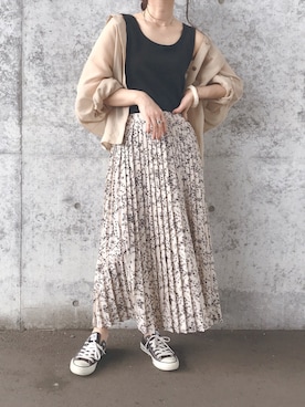 「Chaco closet（チャコ クローゼット）のアソートプリーツ Aラインウエストゴムロングスカート[チェック 小花柄 ダルメシアン コーデュロイ サテン シアー 無地]（スカート）」を使った、sonさん（レディース・157cm）の夏コーディネート