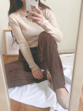 「ISOOK（アイスー）のアイテム（パンツ）」を使った、sonさん（レディース・158cm）の秋コーディネート