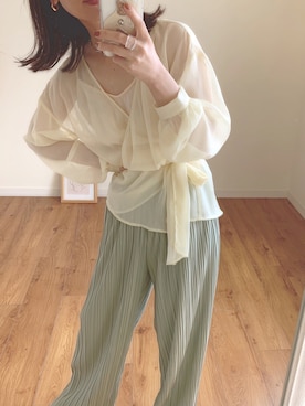 「via j（ヴィアジェイ）のアイテム（アクセサリー）」を使った、sonさん（レディース・159cm）の春コーディネート