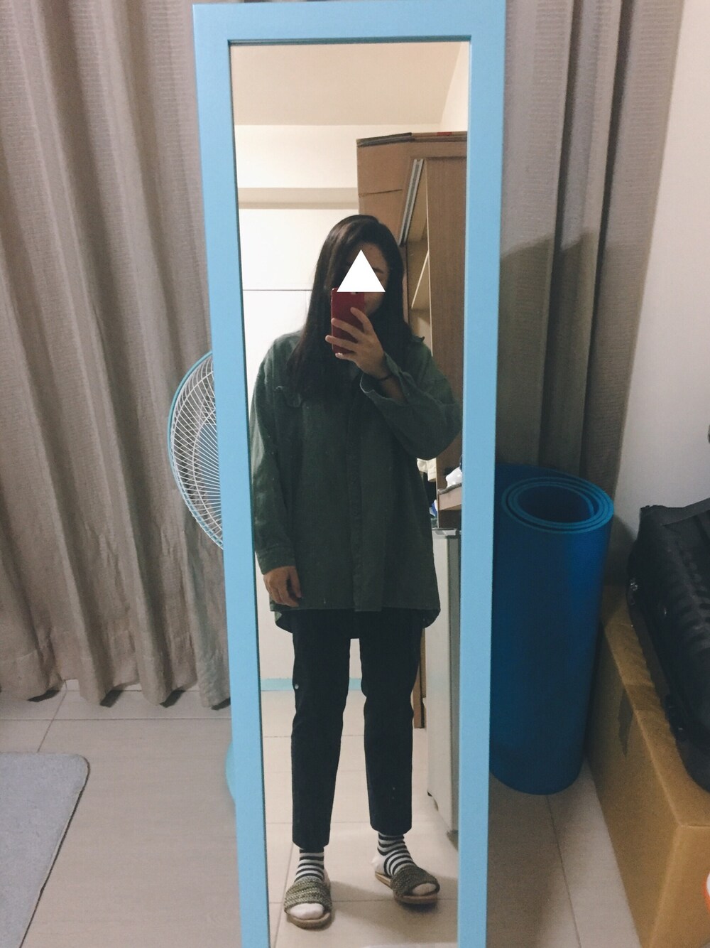 「休日スタイル、日常」｜「自有品牌のアイテム（シャツ/ブラウス、グリーン系）」を使った、E🇹🇼さん（レディース・157cm）の春コーディネートの1枚目の写真