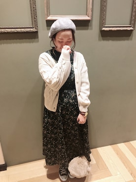 「Green　Parks（グリーンパークス）のアイテム（カーディガン/ボレロ）」を使った、こながたさん（レディース・158cm）の秋コーディネート