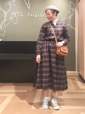 「ワンピース×スニーカー」｜「アイテム（ハンチング/ベレー帽）」を使った、こながたさん（レディース・158cm）の冬コーディネート