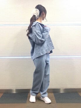 「新作」｜「アイテム（デニムジャケット）」を使った、Wendyさん（レディース・162cm）の冬コーディネート