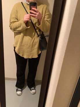 「RETRO GIRL（レトロガール）のタックセミフレアパンツ（その他パンツ）」を使った、yukkoさん（レディース・164cm）の秋コーディネート