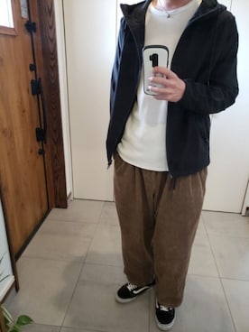 「AZUL by moussy（アズールバイマウジー）のアイテム（ブルゾン）」を使った、itoshinさん（メンズ・181cm）の春コーディネート
