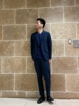 「NANO universe（ナノユニバース）の《汗染み防止》Anti Soaked ヘビーVネックTシャツ（Tシャツ/カットソー）」を使った、nano・universe セレオ八王子 Mensさん（メンズ・180cm）の夏コーディネート