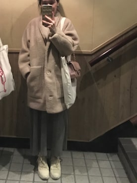 「UNIQLO（ユニクロ）のアイテム（ピーコート、ベージュ系）」を使った、youziさん（レディース）の冬コーディネート