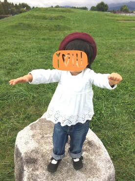 「babygap」｜「アイテム（ハンチング/ベレー帽）」を使った、REIさん（キッズ・80cm）の秋コーディネート