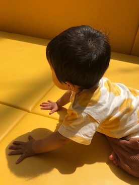 「NEEDLE WORK SOON（ニードルワークスーン）のアイテム」を使った、H．Ｙさん（キッズ・80cm）の春コーディネート