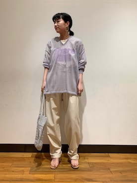 「URBAN RESEARCH（アーバンリサーチ）のフードシアーニット（ニット/セーター）」を使った、nakanishiさん（レディース・157cm）の春コーディネート
