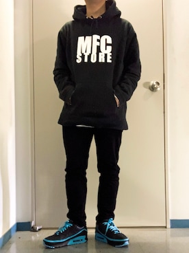 「UNDEFEATED （アンディフィーテッド）のアイテム（シューズ）」を使った、B.Bambiさん（メンズ・164cm）の春コーディネート