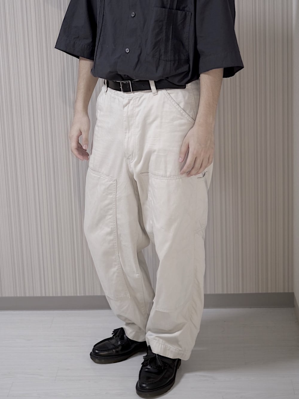 「ユニクロコーデ、ユニクロ、シンプル、シンフルコーデ」｜「UNIQLOのアイテム（パンツ、ホワイト系）」を使った、umi さん（メンズ・174cm）の夏コーディネートの1枚目の写真