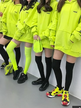 「アイテム（パーカー、グリーン系）」を使った、mixxmixさん（レディース・164cm）の秋コーディネート