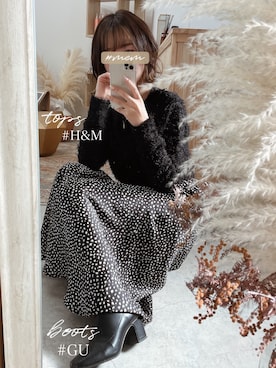 「H&M（エイチ・アンド・エム）のアイテム（ニット/セーター、ブラック系）」を使った、miyさん（レディース・150cm）の春コーディネート