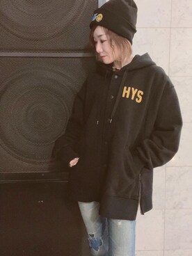 「スキニー」｜「アイテム（スタジャン）」を使った、Hazukiさん（レディース・159cm）の秋コーディネート