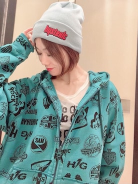 「ﾋﾞｯｸﾞｼﾙｴｯﾄ」｜「アイテム（帽子）」を使った、Hazukiさん（レディース・159cm）の冬コーディネート