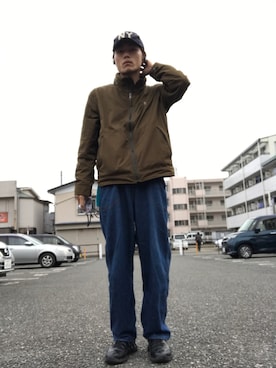 「アイテム（ナイロンジャケット、ゴールド系）」を使った、biriyさん（メンズ・173cm）の冬コーディネート