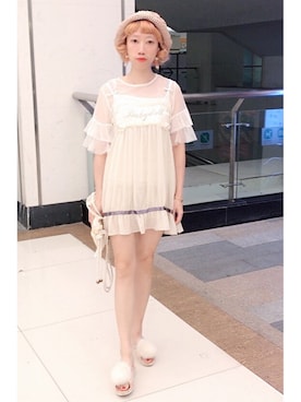 「LIMITLESS LUXURY（リミットレスラグジュアリー）のアイテム（Tシャツ/カットソー）」を使った、bibiさん（レディース・156cm）の秋コーディネート