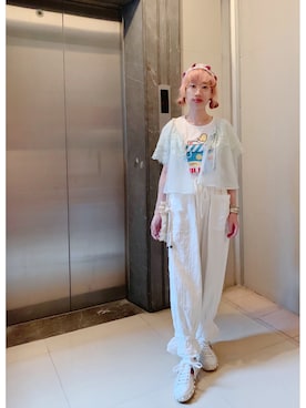 「TYAKASHAのアイテム（パンツ）」を使った、bibiさん（レディース・156cm）の秋コーディネート