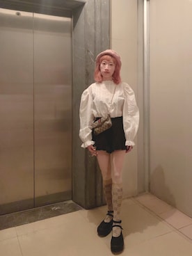「BellyButton（ベリーボタン）のアイテム」を使った、bibiさん（レディース・156cm）の秋コーディネート