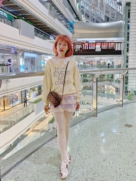 「THEATRE PRODUCTS（シアタープロダクツ）のアイテム（タイツ/ストッキング）」を使った、bibiさん（レディース・156cm）の秋コーディネート