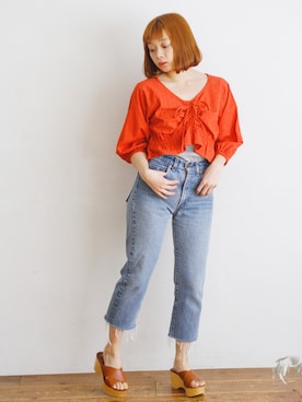 「Levi's」｜「アイテム（サンダル）」を使った、Crispさん（レディース・151cm）の春コーディネート