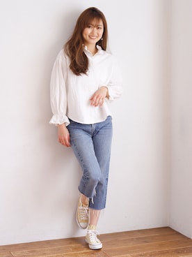 「白シャツ×デニム」｜Crispさん（レディース・167cm）の春コーディネート