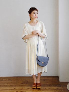 「Crisp（クリスプ）のアイテム（ショルダーバッグ）」を使った、Crispさん（レディース・157cm）の春コーディネート