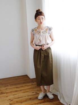 「アイテム（イヤリング）」を使った、Crispさん（レディース・157cm）の春コーディネート