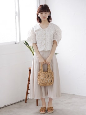 「アイテム（シャツ/ブラウス、ピンク系）」を使った、Crispさん（レディース・158cm）の春コーディネート