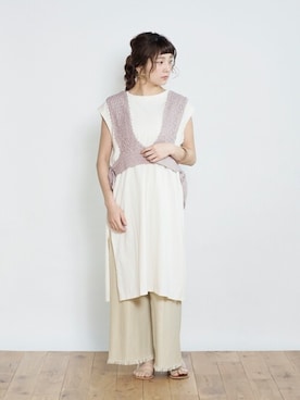 「アイテム（ベスト、パープル系）」を使った、Crispさん（レディース・158cm）の春コーディネート